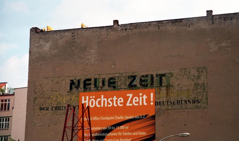 Berlin, Friedrichstr., 7.8.1999.jpg